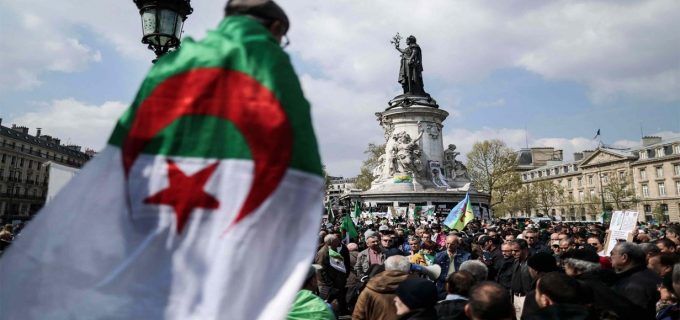 الجزائر-إمكانية-العبور-في-ظل-الاحتقان-الداخلي-والسباق-الخارجي الجزائر-إمكانية-العبور-في-ظل-الاحتقان-الداخلي-والسباق-الخارجي